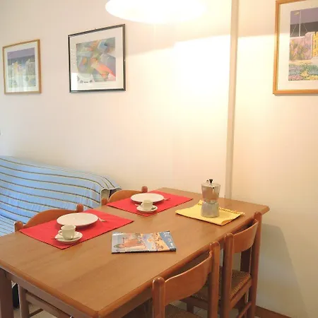 Flat In With Swimming Pool And Balcony